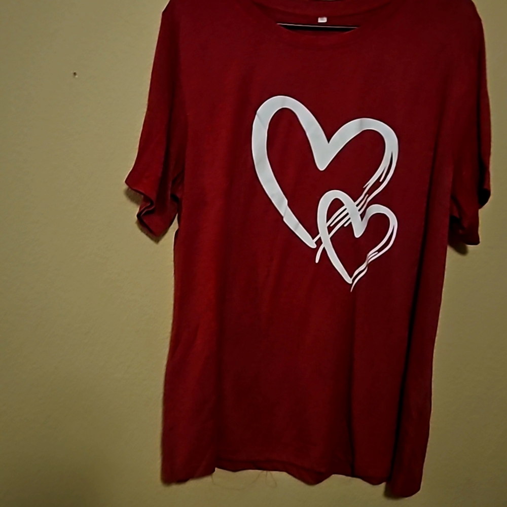 Graphic-T NWOT Pink Size 1X
